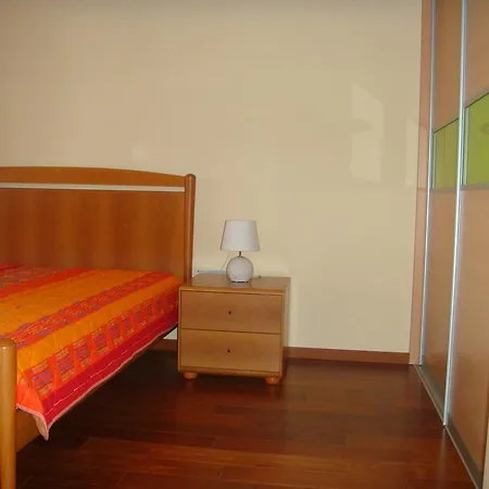 شقة Leon And Leona