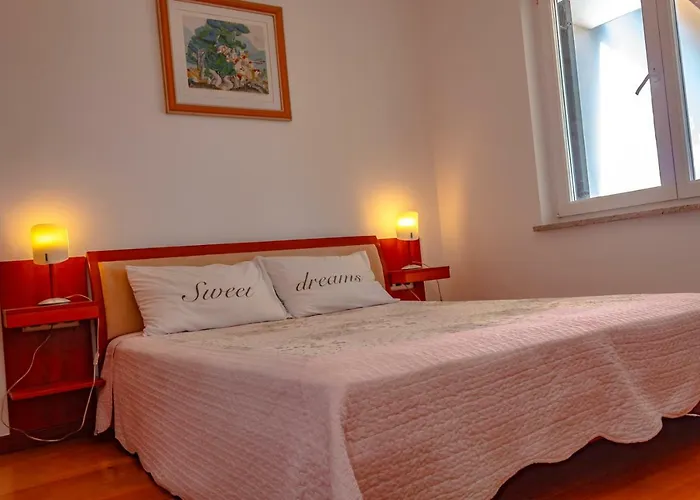 Leon And Leona Apartamento *